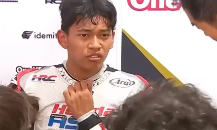 Nasib Sial Di Sirkuit, Veda Ega Pratama Terjatuh Dan Gagal Finis