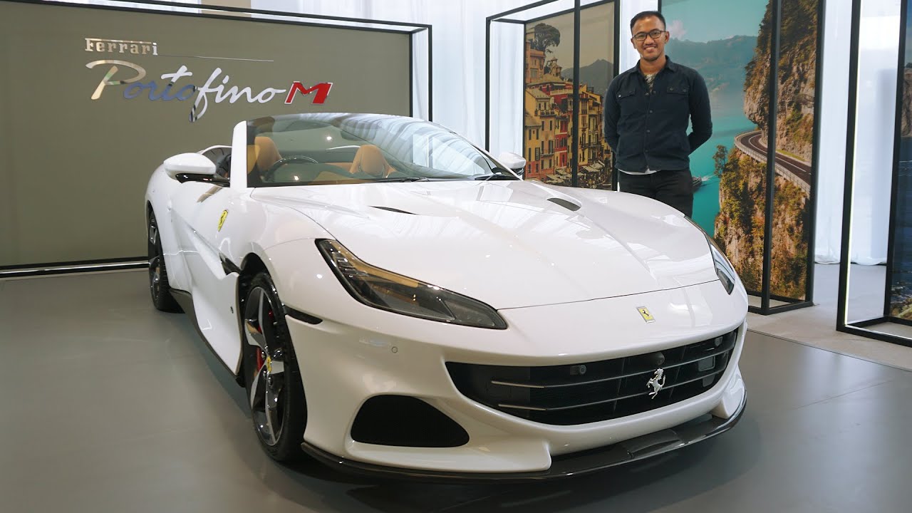 Mobil Ferrari