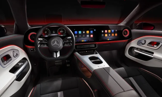 Teknologi Mercedes Benz Berikan Kenyamanan Berkendara