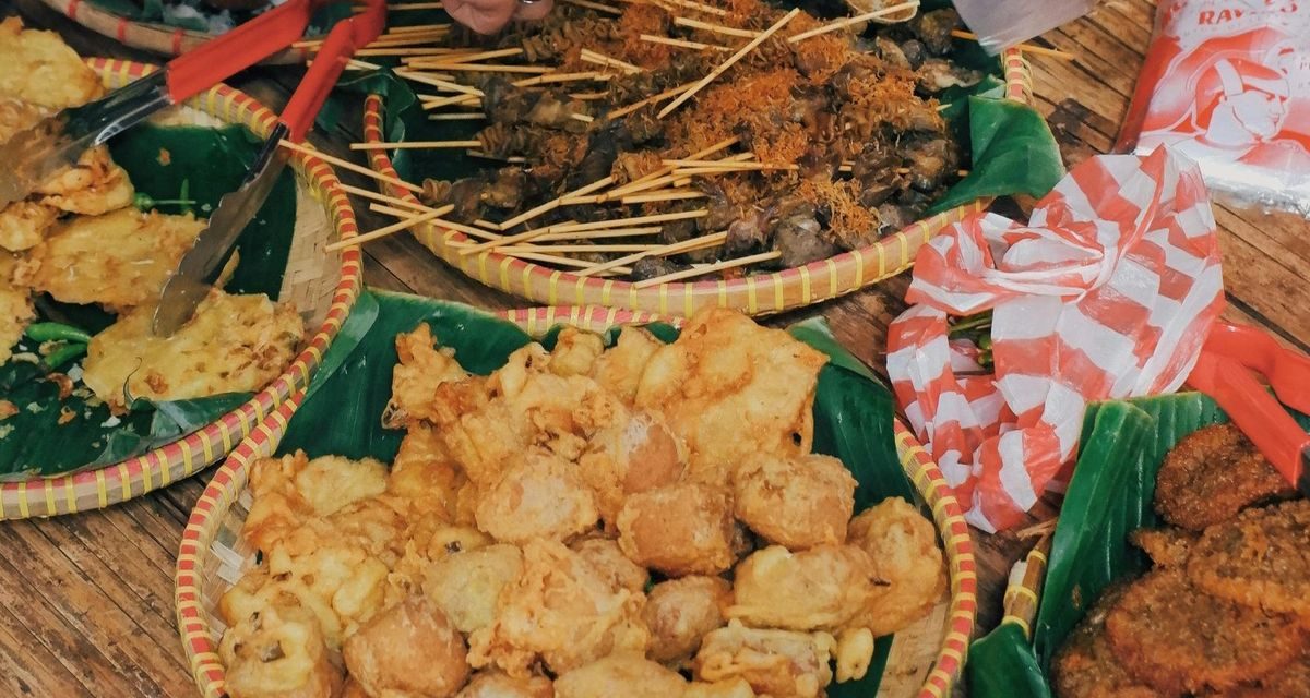 Street Food Nusantara, Murah, Enak Dan Kaya Cerita