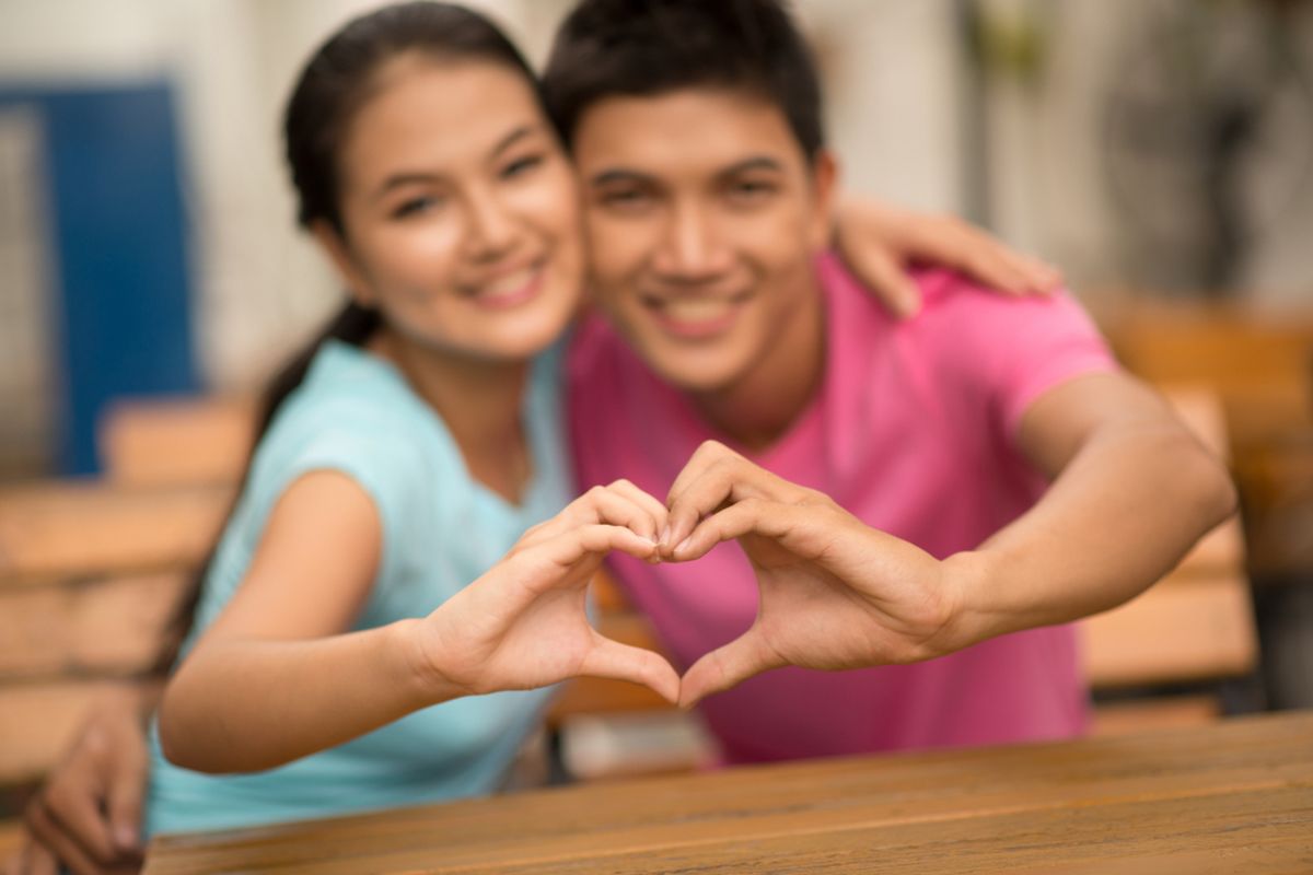 Hubungan Cinta Sehat