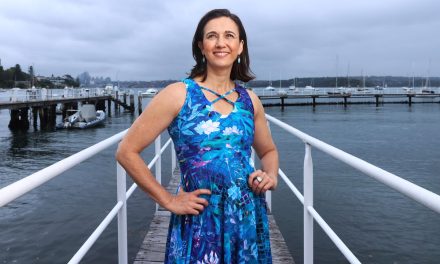 Natasha Robinson Raih Penghargaan Besar Di Excellence